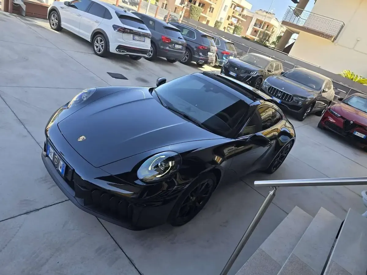 Nuova Porsche 992 Chrono 541 CV (397 kW) 2026 Nero Coupé