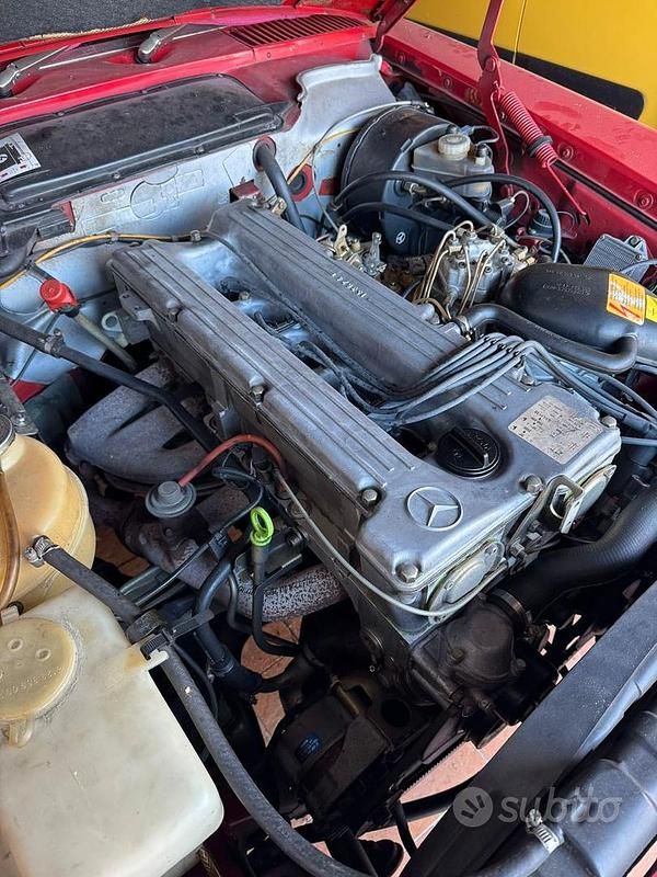 Usata Mercedes SL280 1984 Rosso Cabrio