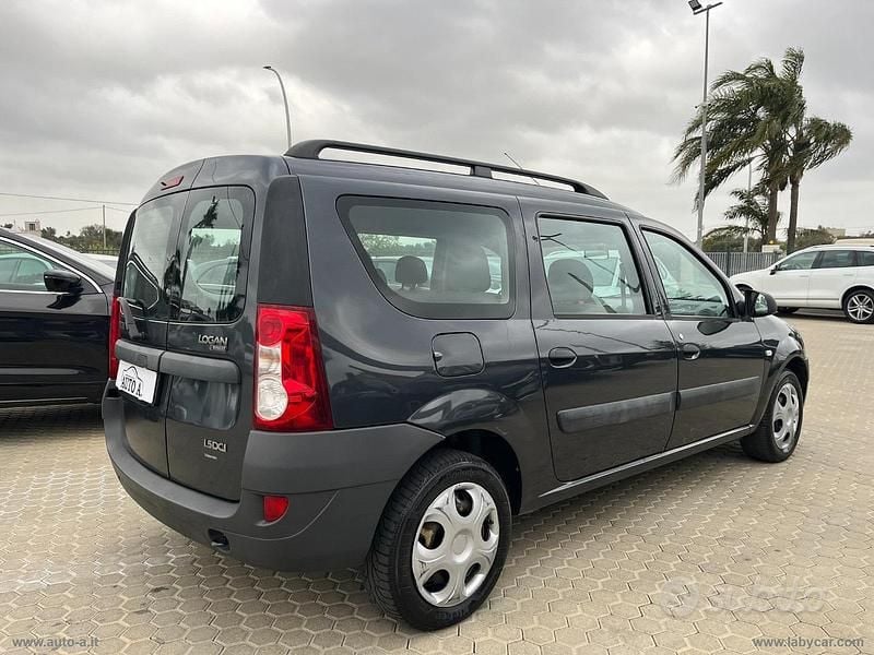 Usata Dacia Logan MCV Ambiance 70 CV (51 kW) 2009 Station wagon