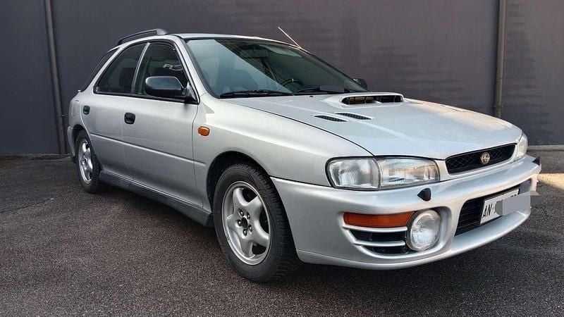 Argento Usata 1997 Subaru Impreza GT Station wagon | 19.500 € (Buon prezzo) - Immagine 1/4
