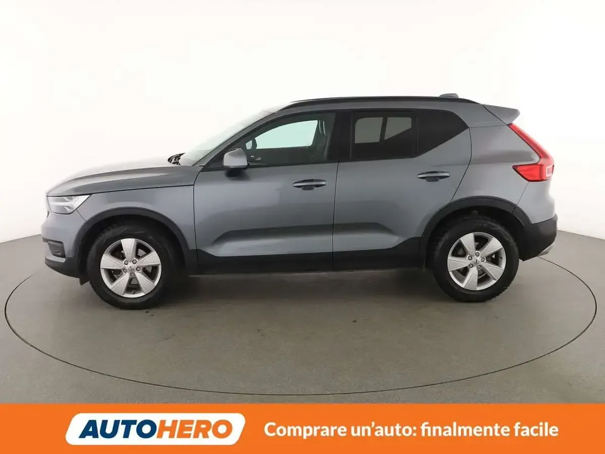 Usata Volvo XC40 150 CV (110 kW) 2019 Grigio SUV