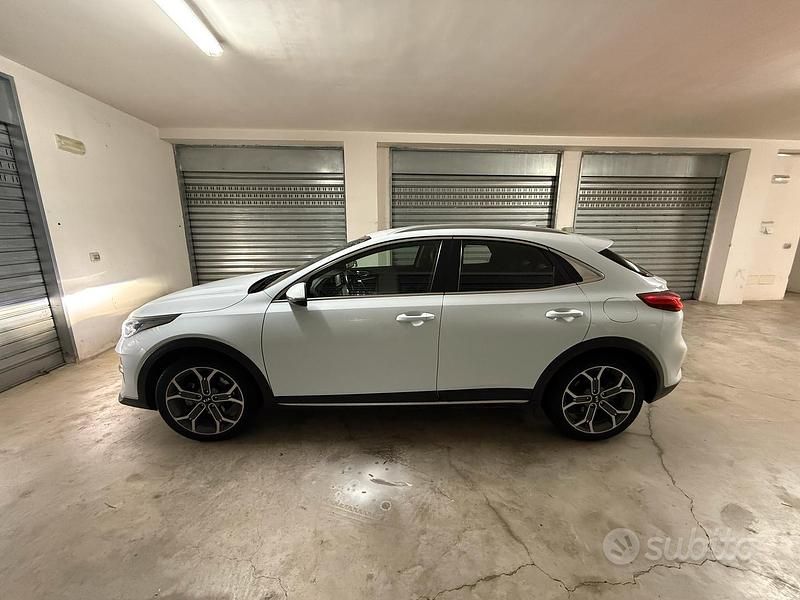 Usata Kia XCeed Style 116 CV (85 kW) 2020 Bianco SUV
