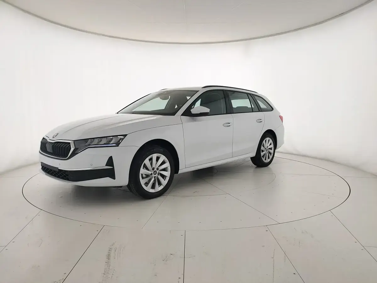 Usata Skoda Octavia Executive 150 CV (110 kW) 2026 Station wagon