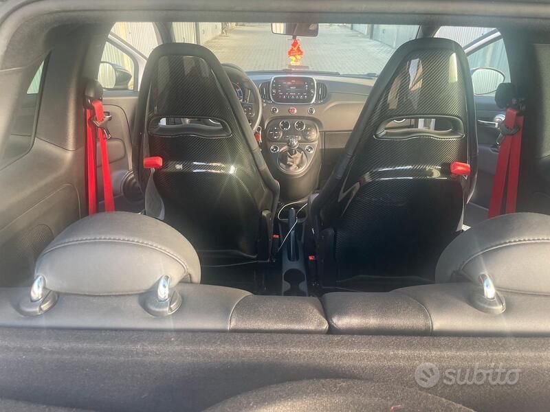 Usata Abarth 595 Esseesse 180 CV (132 kW) 2021 Bianco Utilitaria