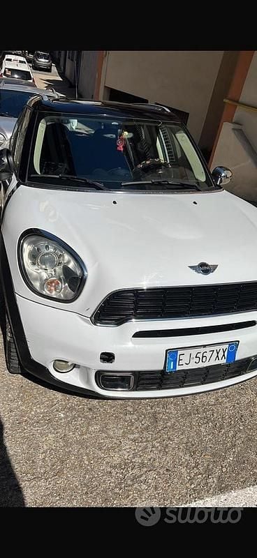 Käytetty Mini Cooper S Countryman 184 HP (135 kW) 2011 Valkoinen Katumaasturi