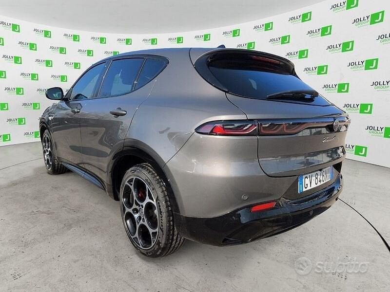 Usata Alfa Romeo Tonale Veloce 160 CV (117 kW) 2024 Grigio SUV