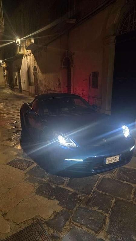 Blu Usata 2018 Porsche 718 Boxster Cabrio | 57.900 € (Buon prezzo) - Immagine 1/1