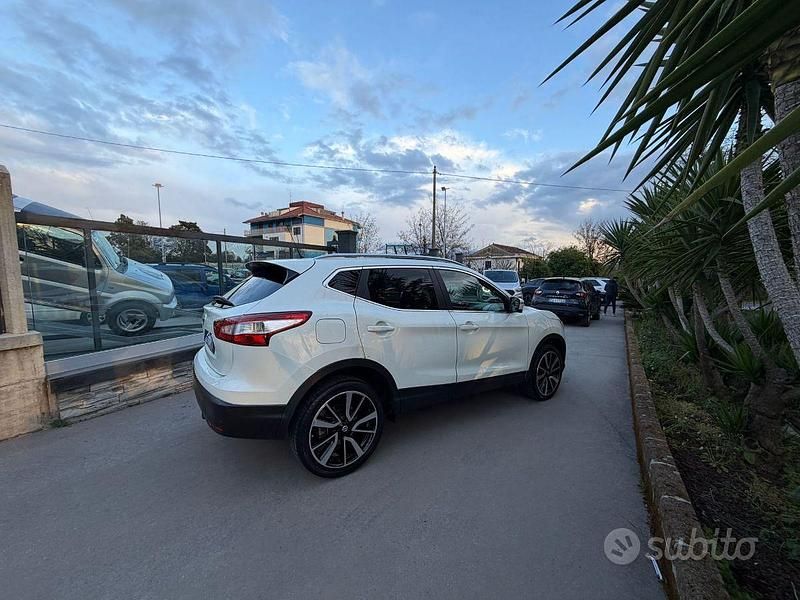Usata Nissan Qashqai Tekna 130 CV (95 kW) 2016 SUV