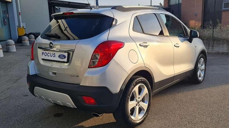 Usata Opel Mokka Cosmo 131 CV (96 kW) 2014 Bianco SUV