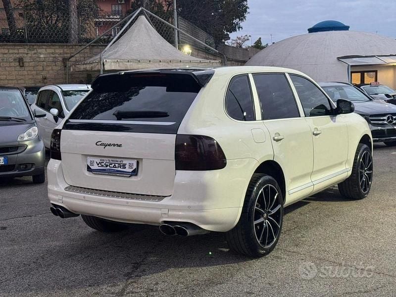Usata Porsche Cayenne 250 CV (183 kW) 2005 Bianco SUV