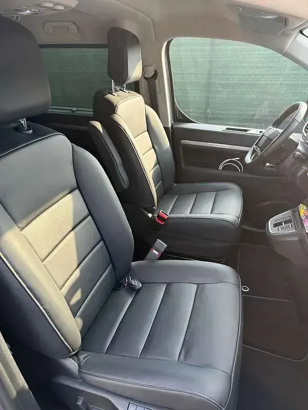 Nuova Citroën Spacetourer Business Class 177 CV (130 kW) 2025 Grigio Monovolume