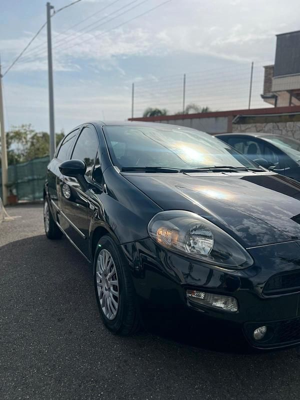 Usata Fiat Punto Sport 95 CV (69 kW) 2012 Blu Utilitaria