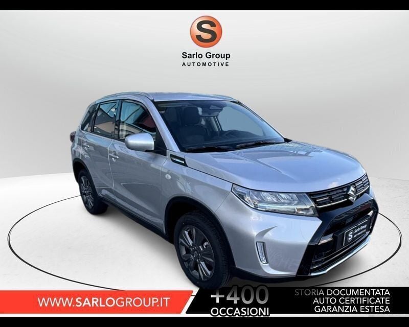 Argento Nuova 2024 Suzuki Vitara Cool SUV | 22.900 € (Ottimo prezzo) - Immagine 1/4