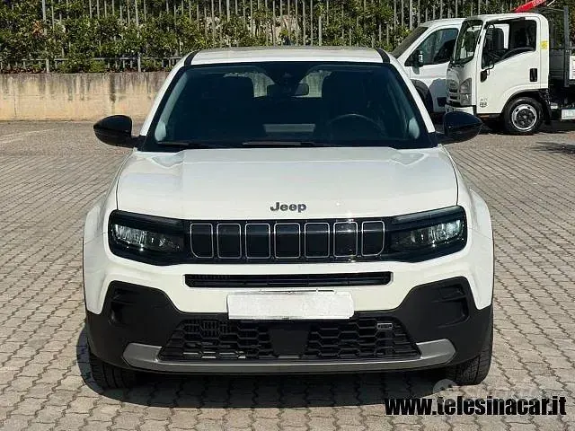 Usata Jeep Avenger Altitude 101 CV (74 kW) 2023 Bianco SUV