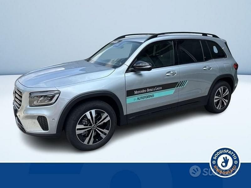 Grigio Usata 2025 Mercedes GLB200 SUV | 41.450 € (Super prezzo) - Immagine 1/3