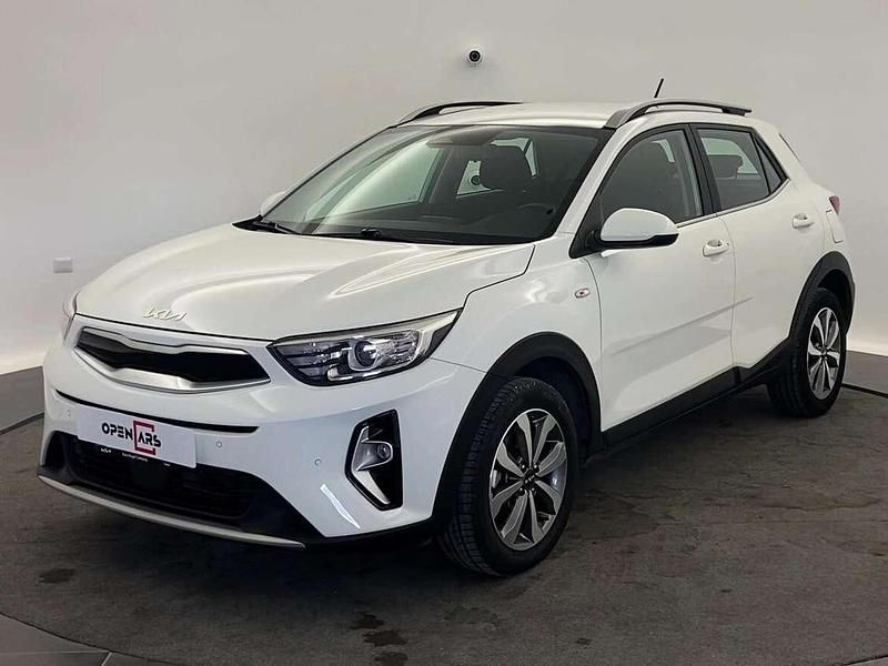 Usata Kia Stonic Style 84 CV (61 kW) 2022 Bianco SUV