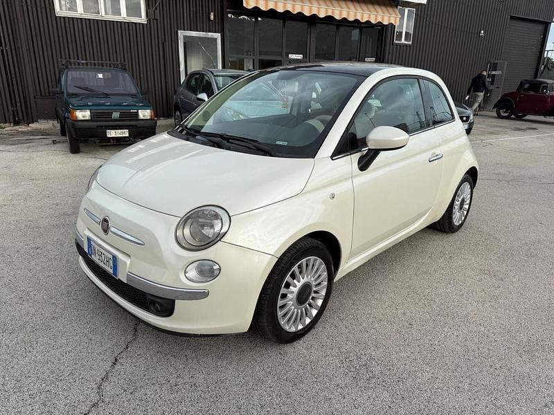 Usata Fiat 500 Lounge 75 CV (55 kW) 2008 Bianco Berlina