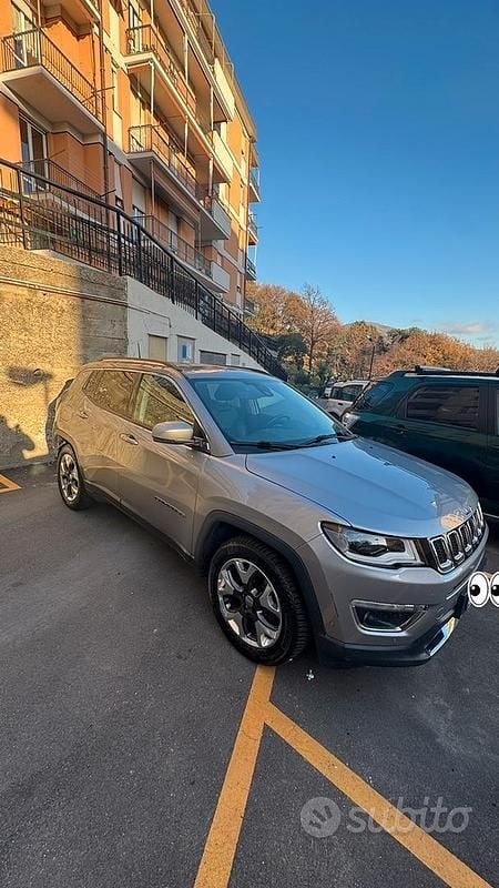 Usata Jeep Compass Limited 120 CV (88 kW) 2019 Grigio SUV