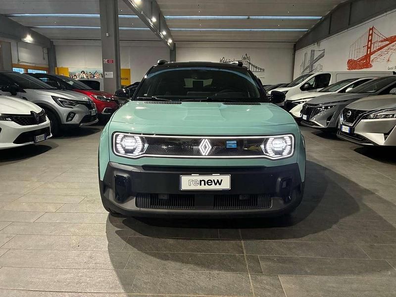 Usata Renault 4 E-Tech Iconic 77 kW (106 CV) 2025 Verde hautsdefrance/nero SUV