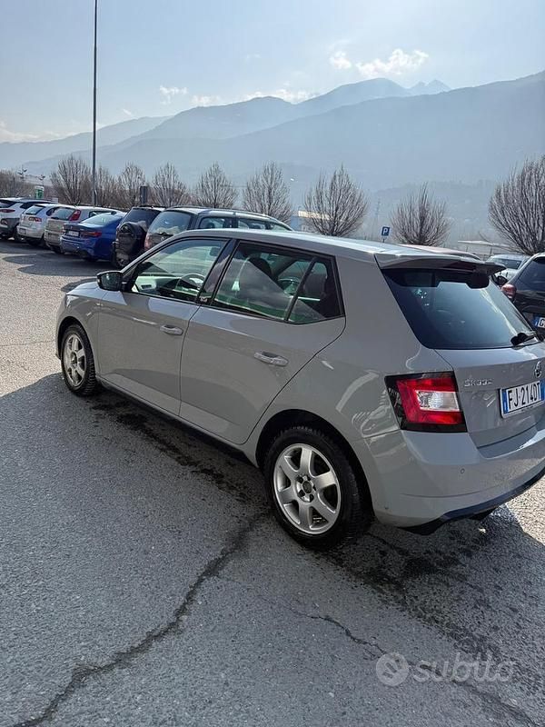 Usata Skoda Fabia 2017 Grigio Berlina