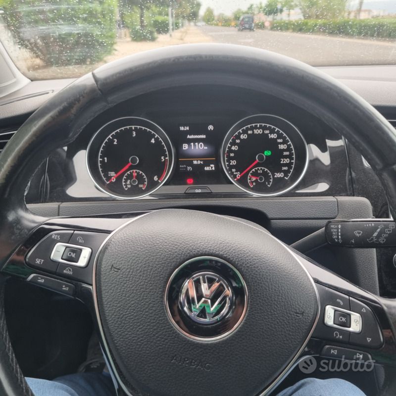 Usata VW Golf VII 110 CV (80 kW) 2013 Nero Berlina