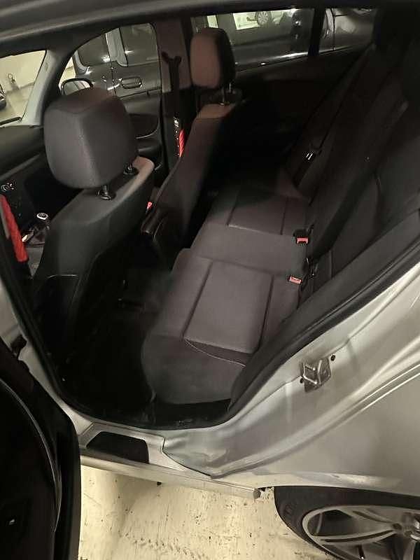 Usata BMW 118 M Sport 143 CV (105 kW) 2010 Utilitaria