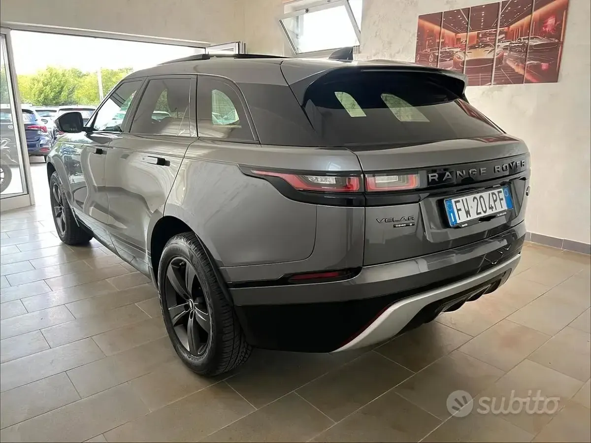 Usata Land Rover Range Rover Velar HSE Dynamic 241 CV (177 kW) 2019 Grigio SUV