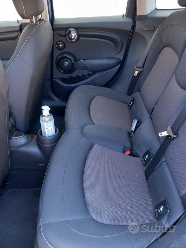 Usata Mini Cooper Hype 2017 Blu Utilitaria