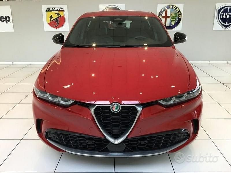 Usata Alfa Romeo Tonale Ti 160 CV (117 kW) 2023 Rosso SUV