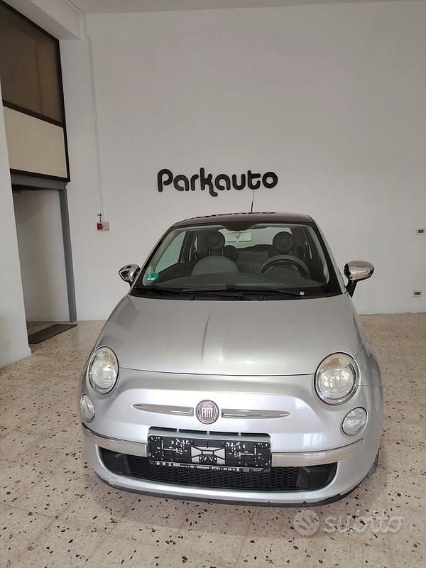 Usata Fiat 500 Lounge 69 CV (50 kW) 2012 Argento Berlina