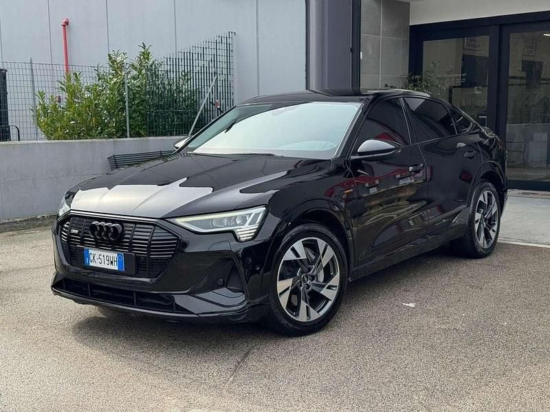 Usata Audi e-tron Sportback Black Edition 300 kW (408 CV) 2022 Nero SUV