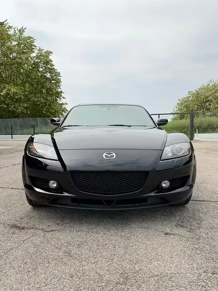 Begagnad Mazda RX8 231 HK (169 kW) 2004 Svart Sportkupé