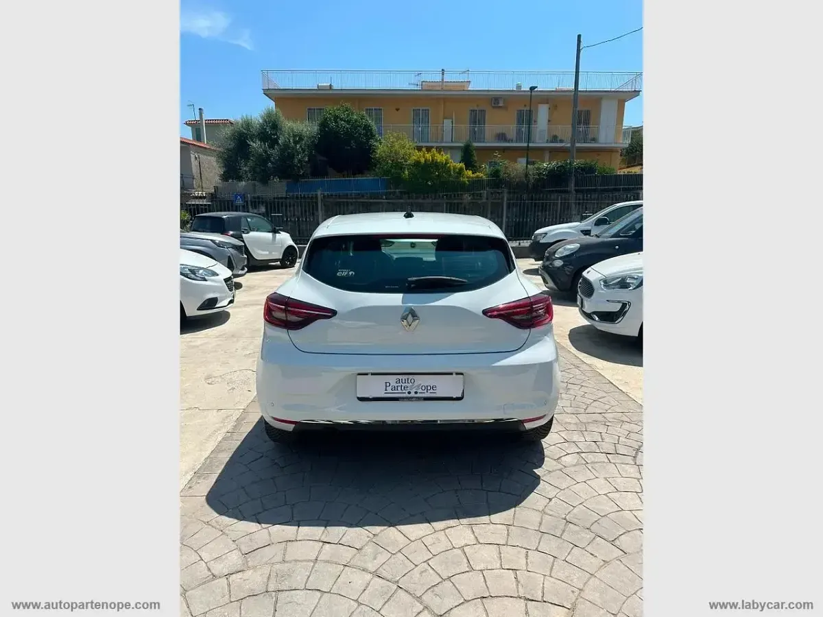 Usata Renault Clio Intens 85 CV (62 kW) 2020 Bianco