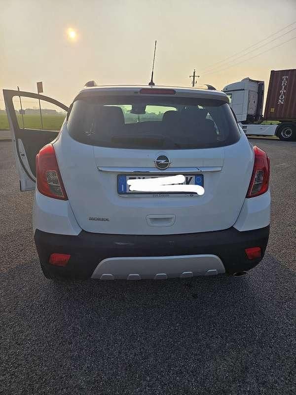 Usata Opel Mokka Cosmo 140 CV (102 kW) 2015 Bianco SUV