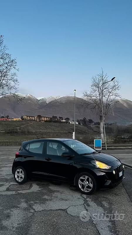 Usata Hyundai i10 Prime 67 CV (49 kW) 2022 Nero Utilitaria