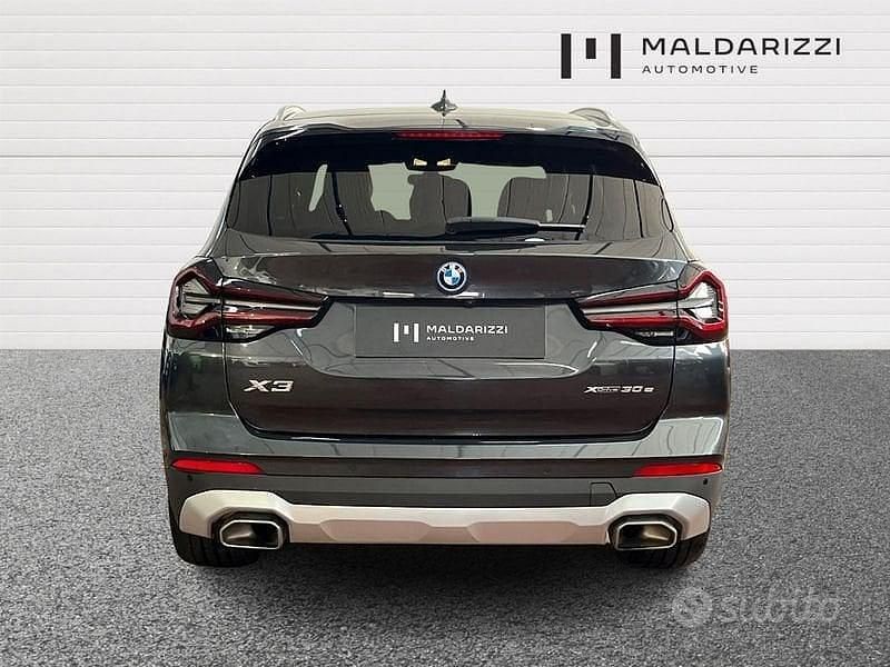 Usata BMW X3 Efficient Dynamics 292 CV (214 kW) 2021 Grigio SUV