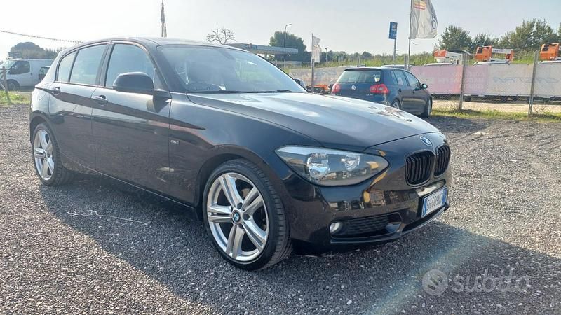 Usata BMW 116 2011 Nero Utilitaria