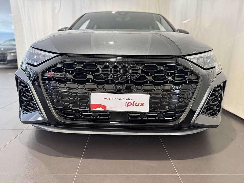 Usata Audi RS3 400 CV (294 kW) 2023 Grigio Berlina