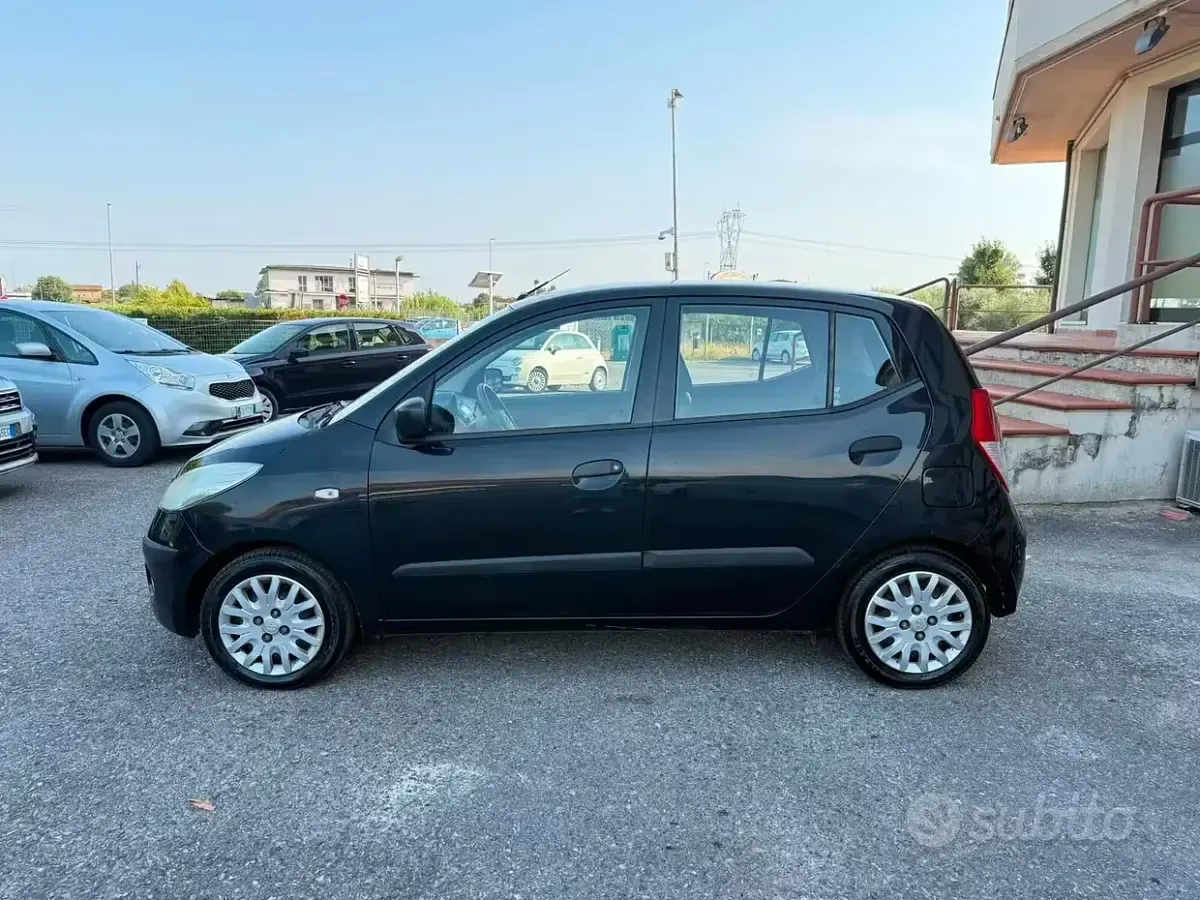 Usata Hyundai i10 Style 64 CV (47 kW) 2010 Nero Utilitaria