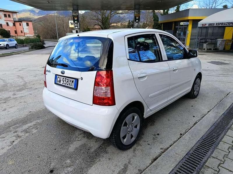 Usata Kia Picanto EX 63 CV (46 kW) 2008 Bianco Utilitaria