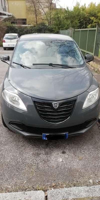 Usata Lancia Ypsilon 80 CV (58 kW) 2014 Utilitaria