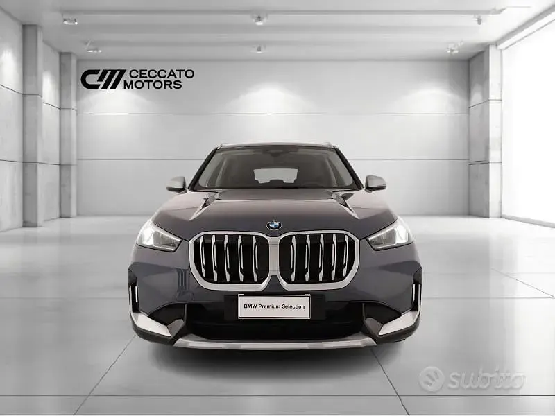 Usata BMW X1 xLine 211 CV (155 kW) 2022 Grigio SUV