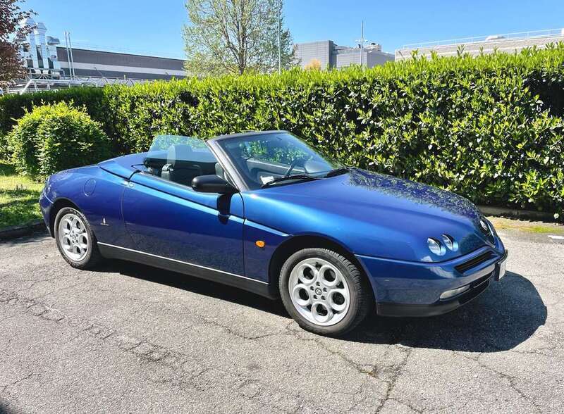 Usato 1996 Alfa Romeo GTV 2.0 Benzin 150 CV (13.000 €)