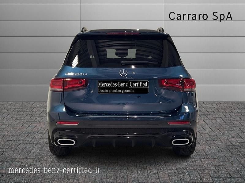 Usata Mercedes GLB200 Premium 150 CV (110 kW) 2023 Blu metallizzato SUV