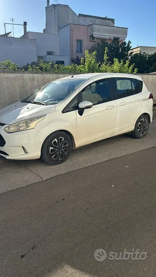 Usata Ford B-MAX 75 CV (55 kW) 2013 Monovolume