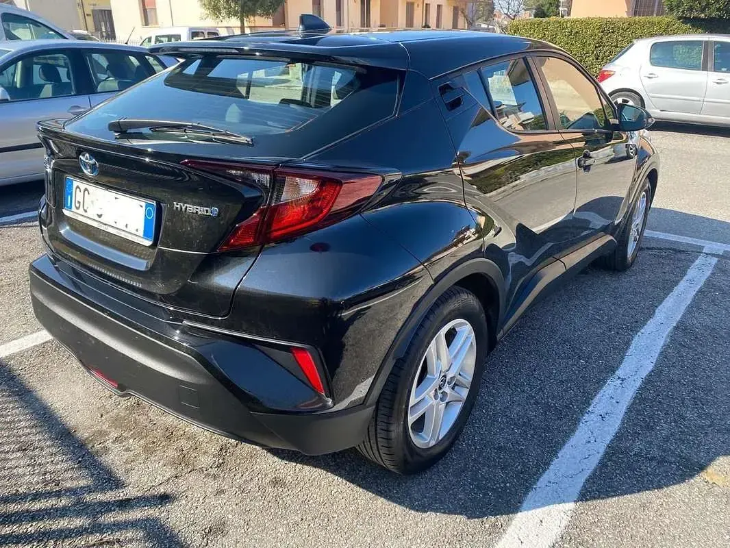 Usata Toyota C-HR Active 98 CV (72 kW) 2020 SUV