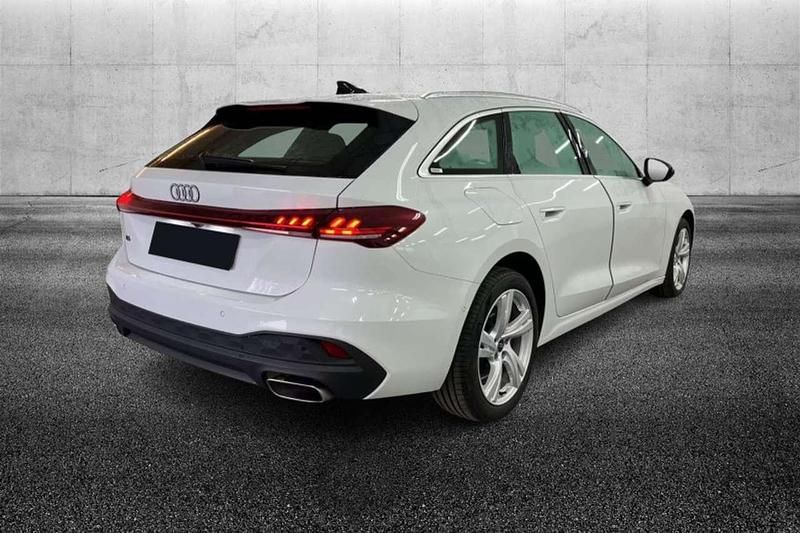 Usata Audi A5 Business 150 CV (110 kW) 2025 Bianco Station wagon