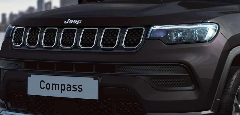 Nuova Jeep Compass Altitude 131 CV (96 kW) 2025 Solid black vari colori SUV