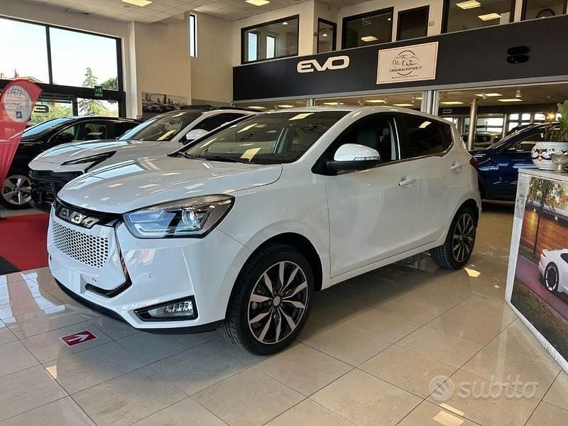 Nuova EVO Evo 3 2025 Bianco SUV