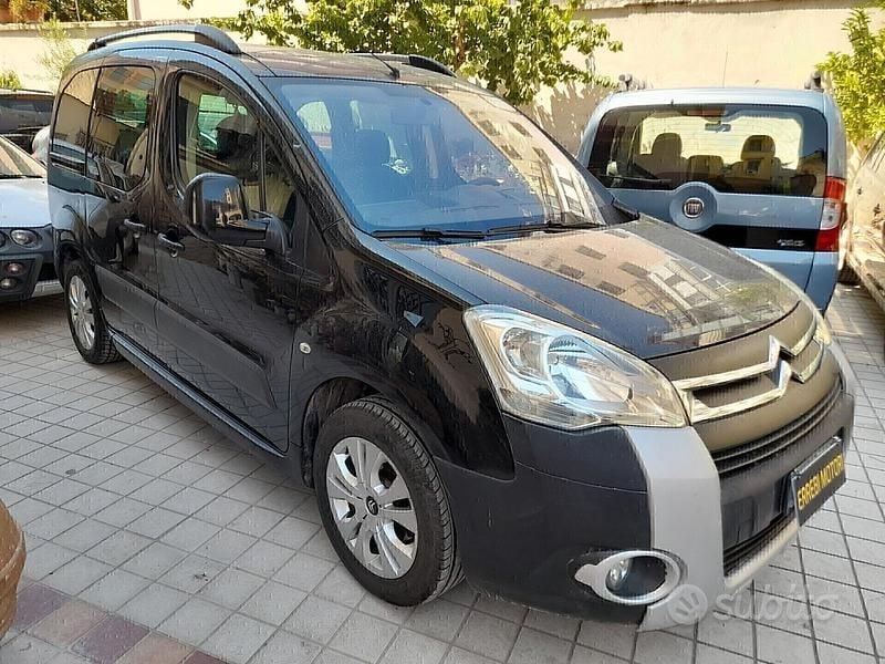 Occasion Citroën Berlingo XTR 120 ch (88 kW) 2011 Noir Monospace